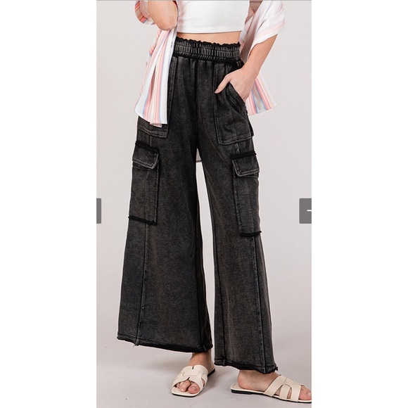 Sage & Fig Pants - # 231 Mineral Washed Top Utility Pants